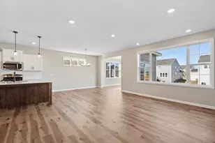 1843 Archer St, Shakopee, MN 55379 - Photo 15