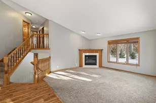 800 Griffin Ave, Mahtomedi, MN 55115 - Photo 19