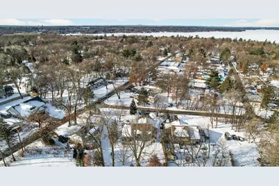 800 Griffin Avenue, Mahtomedi, MN 55115 - Photo 47