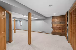 800 Griffin Ave, Mahtomedi, MN 55115 - Photo 11