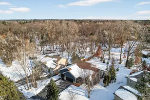 800 Griffin Ave, Mahtomedi, MN 55115 - Photo 43