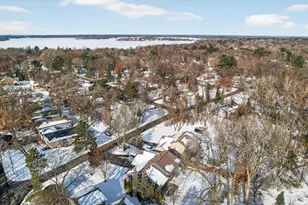 800 Griffin Ave, Mahtomedi, MN 55115 - Photo 45