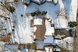 800 Griffin Ave, Mahtomedi, MN 55115 - Photo 49