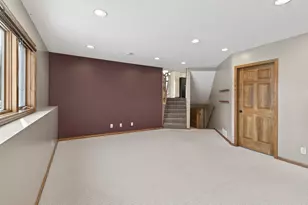 800 Griffin Ave, Mahtomedi, MN 55115 - Photo 13