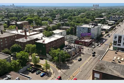 1925 Lyndale Avenue S, Minneapolis, MN 55403 - Photo 3