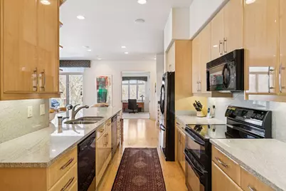 5933 Forestview Lane N, Plymouth, MN 55442 - Photo 21