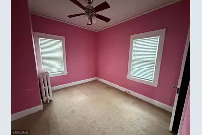 1415 Thomas Avenue N, Minneapolis, MN 55411 - Photo 9