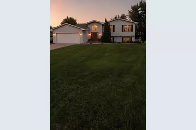812 Larkspur Court, Shakopee, MN 55379 - Photo 1