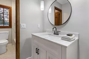 2700 Olde Wood Ct, Minnetonka, MN 55391 - Photo 17