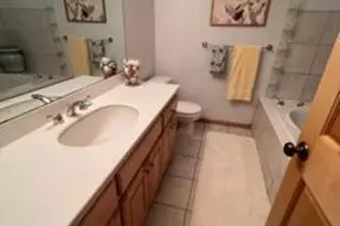 2700 Olde Wood Ct, Minnetonka, MN 55391 - Photo 39