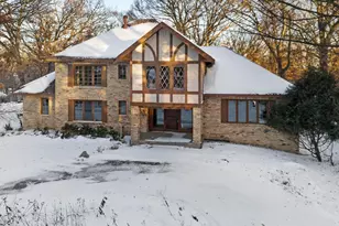 2700 Olde Wood Ct, Minnetonka, MN 55391 - Photo 23