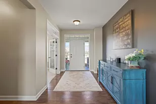 4377 Parkview Cir, Anoka, MN 55303 - Photo 3