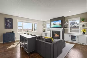 4377 Parkview Cir, Anoka, MN 55303 - Photo 7