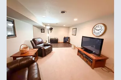 310 Worthmore Street, Worthington, MN 56187 - Photo 23