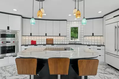 9235 Lake Riley Boulevard, Chanhassen, MN 55317 - Photo 13