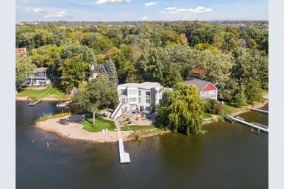 9235 Lake Riley Boulevard, Chanhassen, MN 55317 - Photo 5