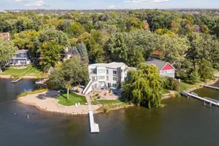 9235 Lake Riley Blvd, Chanhassen, MN 55317 - Photo 5