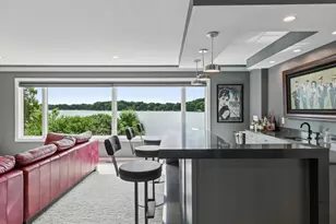 9235 Lake Riley Blvd, Chanhassen, MN 55317 - Photo 35