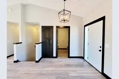 275 Hickory Lane NE, Owatonna, MN 55060 - Photo 11