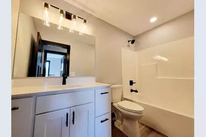 275 Hickory Lane NE, Owatonna, MN 55060 - Photo 15