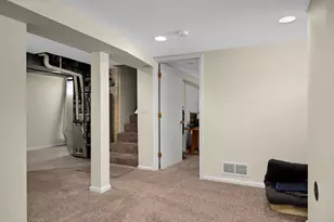 140 Stevens Street W, Saint Paul, MN 55107 - Photo 21