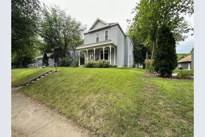 712 3rd Street SW, Willmar, MN 56201 - Photo 1