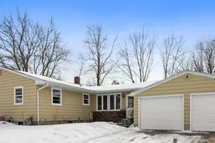302 Fingal Dr, Alexandria, MN 56308 - Photo 1