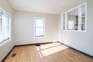 593 Front Ave, Saint Paul, MN 55117 - Photo 3