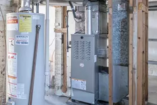 593 Front Ave, Saint Paul, MN 55117 - Photo 17