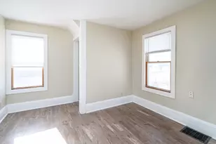 593 Front Ave, Saint Paul, MN 55117 - Photo 13