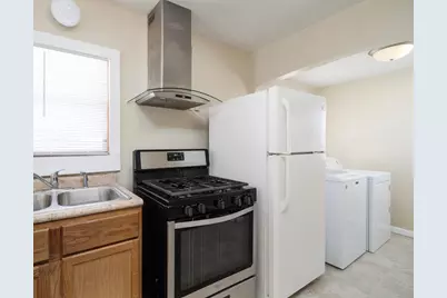 593 Front Avenue, Saint Paul, MN 55117 - Photo 7