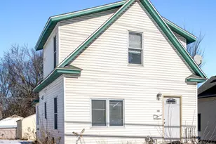 593 Front Ave, Saint Paul, MN 55117 - Photo 1