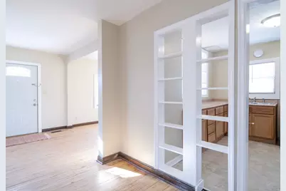 593 Front Avenue, Saint Paul, MN 55117 - Photo 9