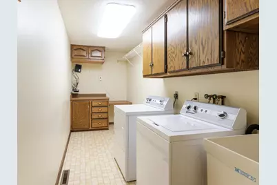 2020 16th Street NE, Rochester, MN 55906 - Photo 25