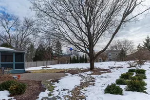 2020 16th St NE, Rochester, MN 55906 - Photo 3