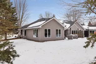 2618 Parkview Dr, White Bear Township, MN 55110 - Photo 35