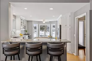 2618 Parkview Dr, White Bear Township, MN 55110 - Photo 3