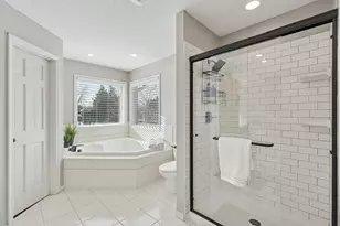 1024 Tamberwood Trail, Woodbury, MN 55125 - Photo 21