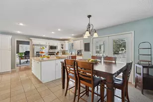 1024 Tamberwood Trail, Woodbury, MN 55125 - Photo 11