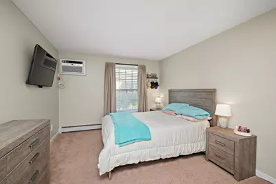 4618 Cedar Lake Road S #6, Saint Louis Park, MN 55416 - Photo 13