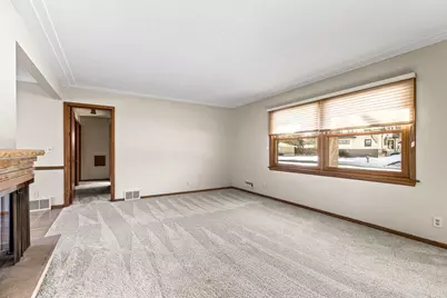 2310 Jones Place W, Bloomington, MN 55431 - Photo 3