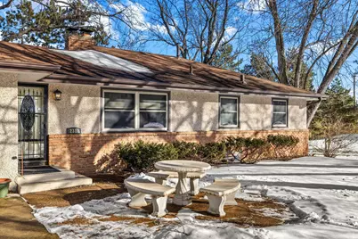 2310 Jones Place W, Bloomington, MN 55431 - Photo 35