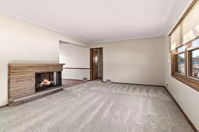 2310 Jones Place W, Bloomington, MN 55431 - Photo 7