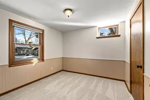 2310 Jones Pl W, Bloomington, MN 55431 - Photo 27