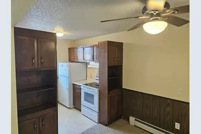 2011 Viking Drive NW #15, Rochester, MN 55901 - Photo 7