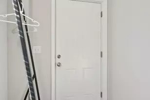 2449 Lyndale Ave S, Minneapolis, MN 55405 - Photo 27