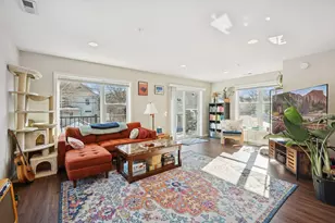 2449 Lyndale Ave S, Minneapolis, MN 55405 - Photo 5