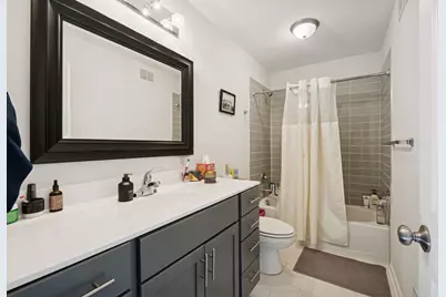 2449 Lyndale Avenue S, Minneapolis, MN 55405 - Photo 21