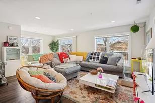 2449 Lyndale Ave S, Minneapolis, MN 55405 - Photo 29