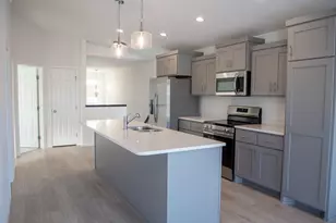 6742 Meadow View Dr S, Fargo, ND 58104 - Photo 3